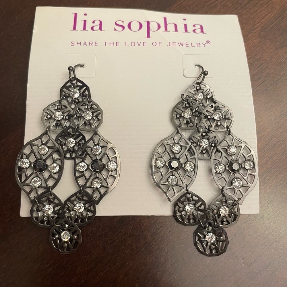 Lia Sophia hematite chandelier with rhinestone earrings